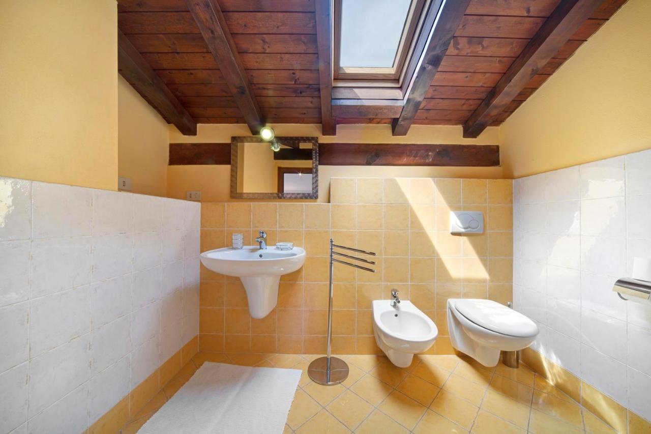 Luxury Country House Домазо Екстер'єр фото